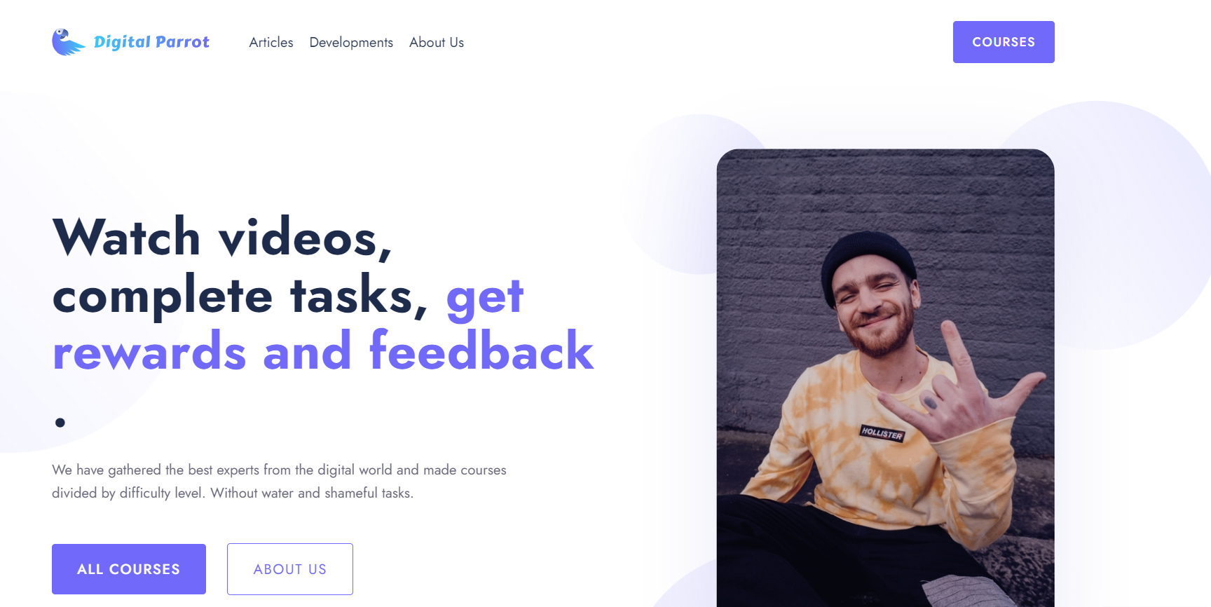 Landing page of Digital Parrot 